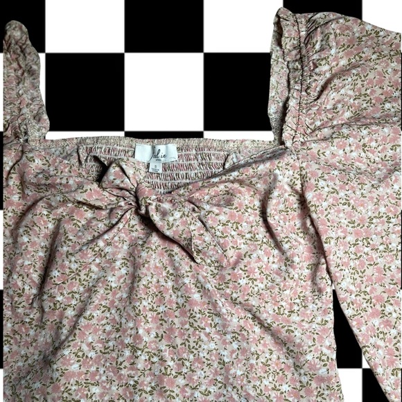 FEEL IN floral crop top - Picture 3 of 6